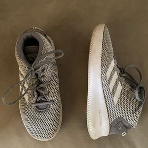 Youth Adidas Cloud form sneakers